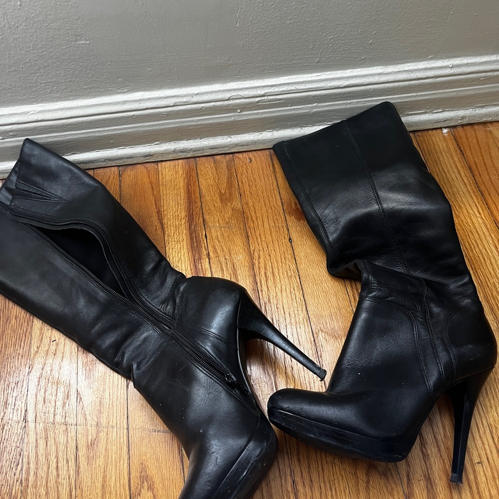 Black Leather Heeled Boots